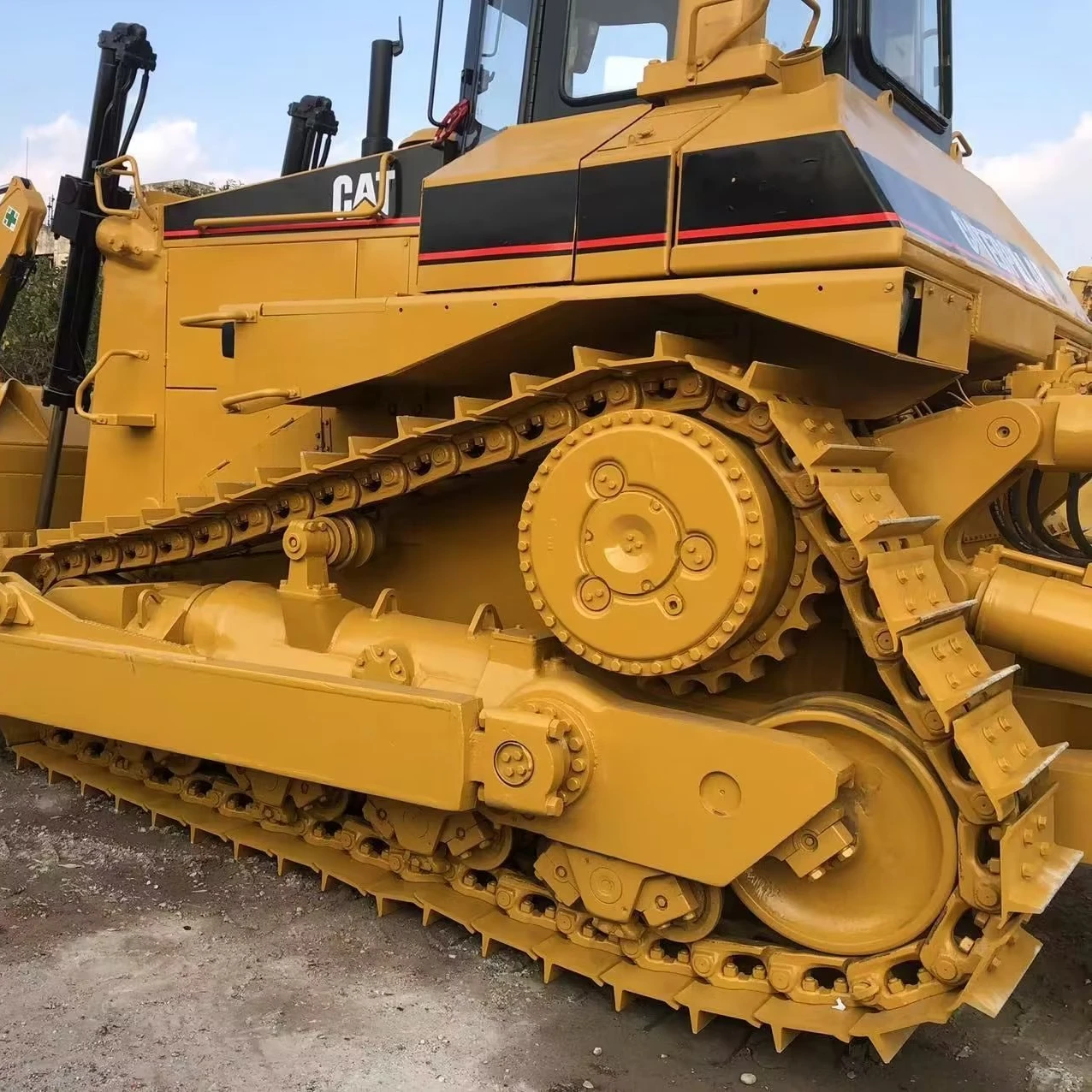 Caterpillar D9R Подержанный Большой Гусеничный бульдозер Инжиниринг хорошее состояние Лучшая цена