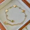 Bracciale in oro con trifoglio laser per presbiopia