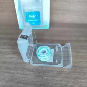 Daily Care Private Label Reusable Mint Fresh Breath Deep Brace Gap Clean 840D Nylon Dental Floss with Treader for Adult