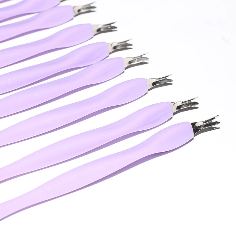 Professional Nail Tool Cuticle Pusher Nail Fork Remove Dead Skin Nail Cuticle Pusher With Plastic Handle