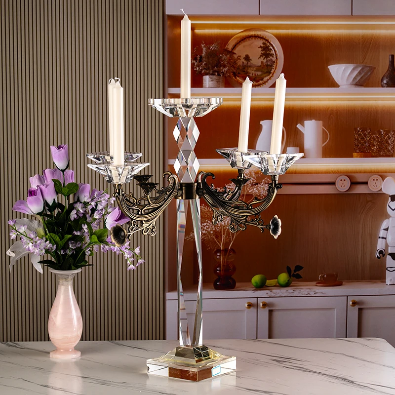 Small Bridge Four Arm Glass Wedding Center Luxurious and Elegant High-end Home Decoration Crystal Candlestick
