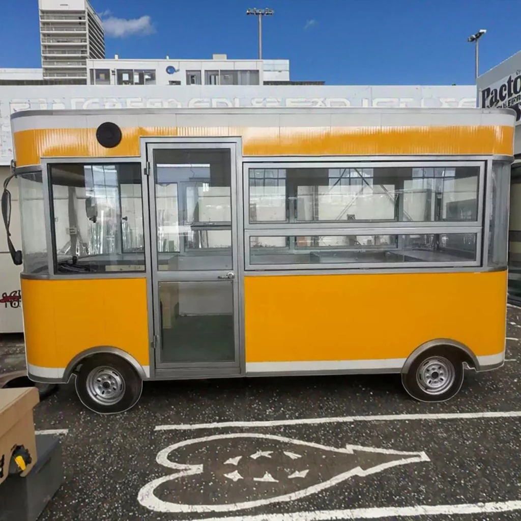 Breakfirst Mobile Kitchen Food Bus Fast Food Mini Bus for Sale