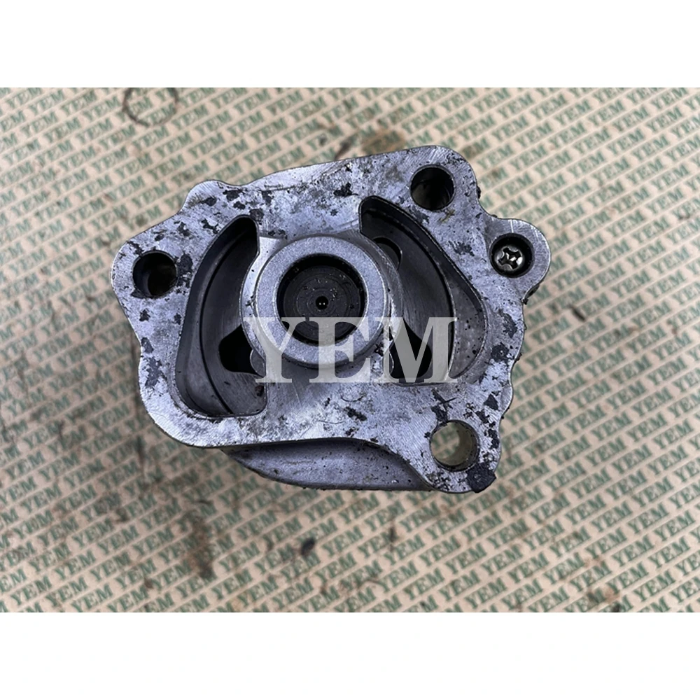 D662 Oil Pump for Kubota Engine Spare Part Engine Parts With Warranty 5