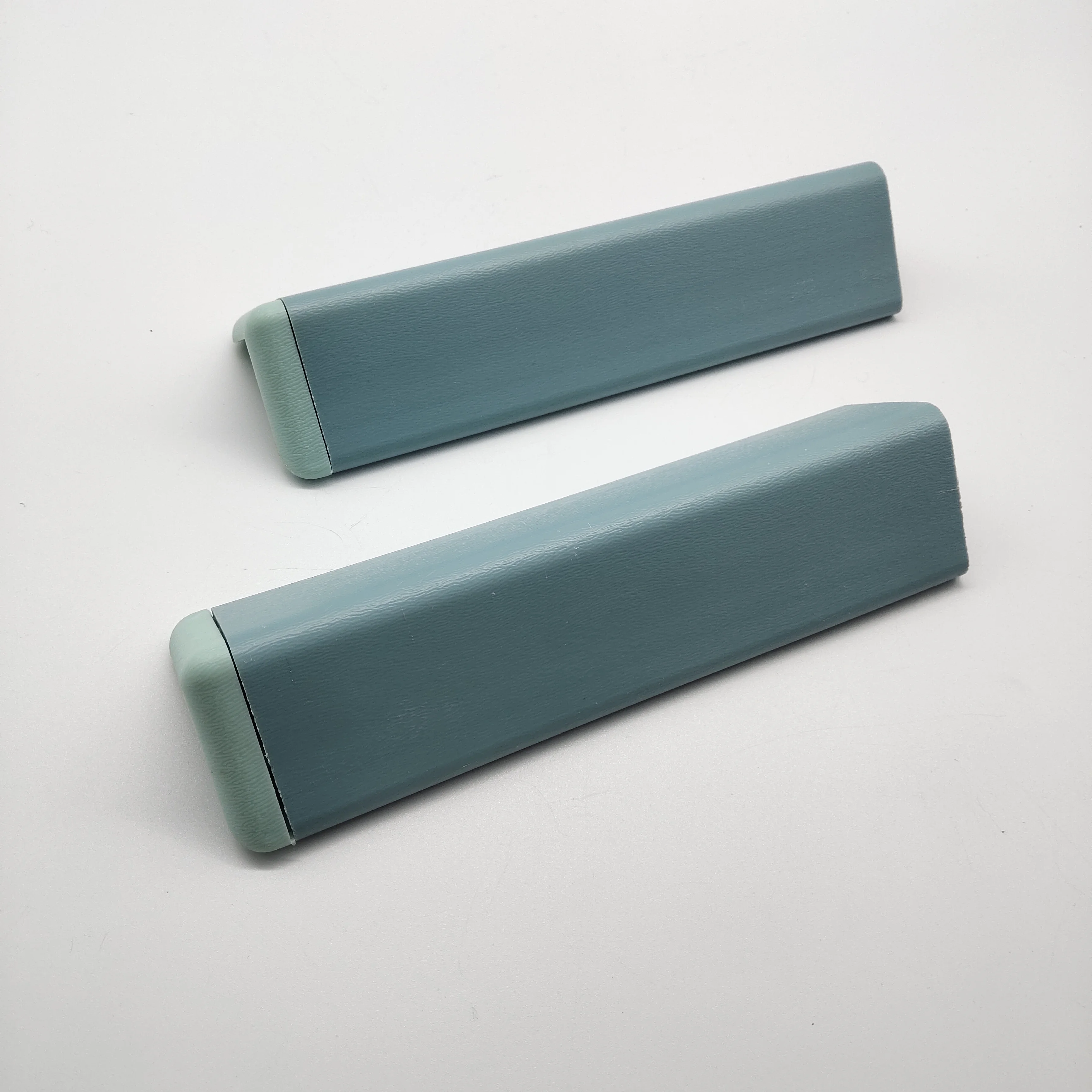 L-Shaped PVC Plastic Wall Protection Angle Corner Guard for Hospital Use