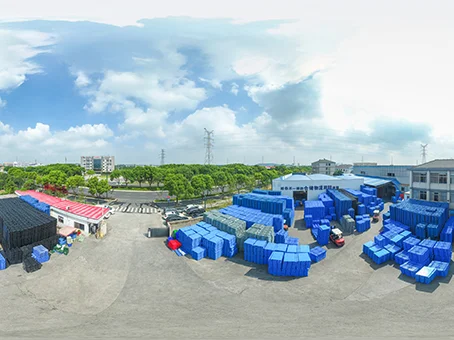 Преимущества использования контейнеров для паллет с химическими веществами при обработке опасных материалов