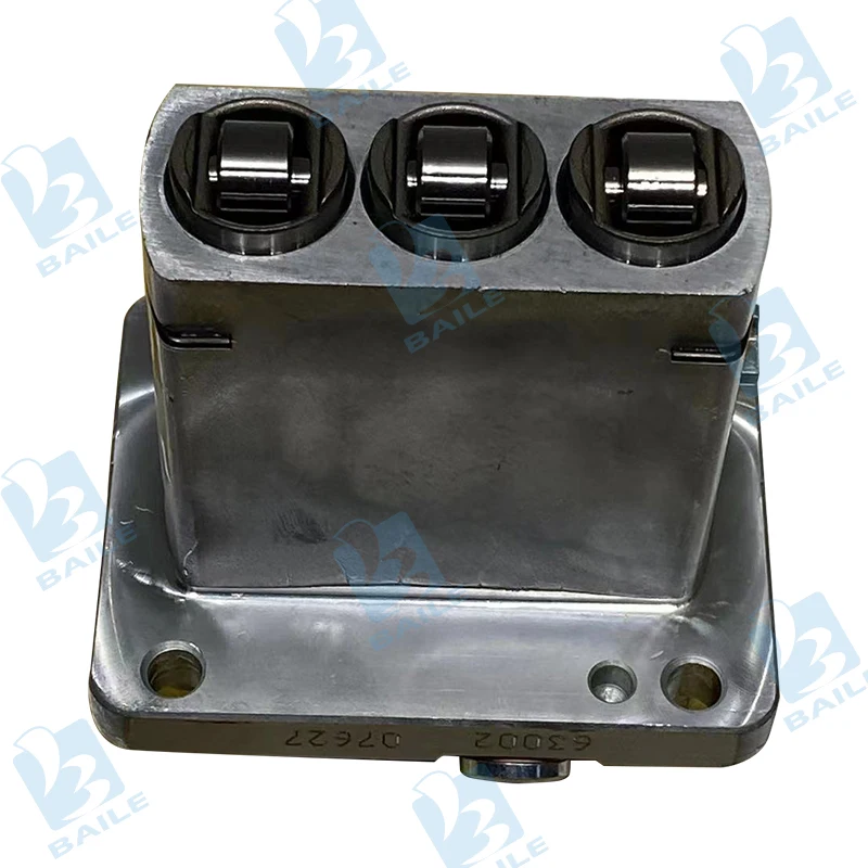 Tractor Engine Parts Kubota D1105 D1005 D905 D1305 Engine Fuel