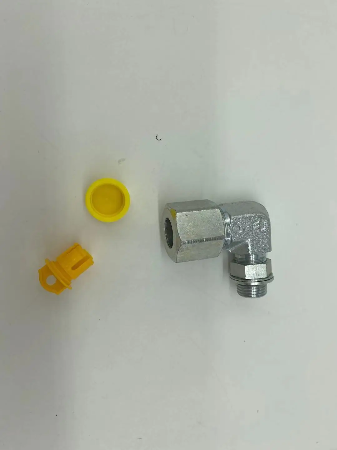 Engine Fuel Connector 21177275 for FH13 Trucks