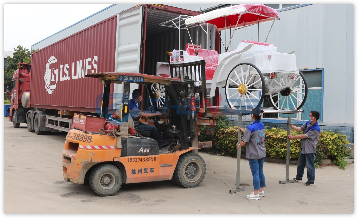 Special Transportation horse drawn carriage / Romantic wedding carriage Sightseeing Horse Carriage for Sale