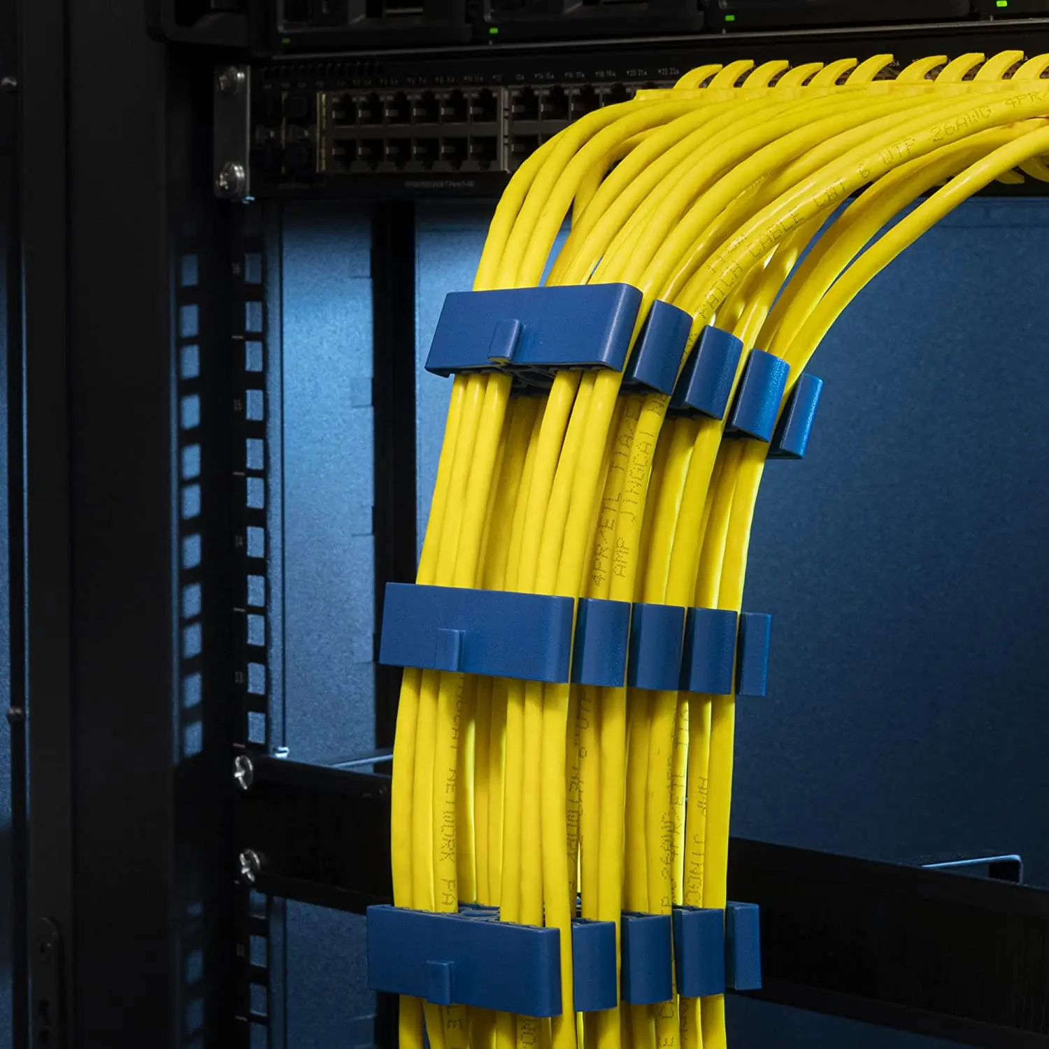 Органайзер кабельный гребень для серверных и машинных залов 24 комплект организации сетевого кабеля