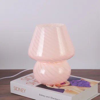 INS Retro Lampe De Table Desk Lamp Amber Tischlampe Lamparas De Escritorio Cute Mushroom Crystal Table Lamp For Home Decor
