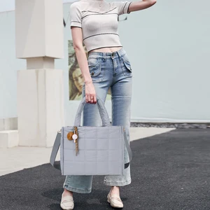 Fashionable Women's Cotton Crossbody Shoulder Bag Large Capacity Multi-Functional Waterproof Design with Zipper Closure