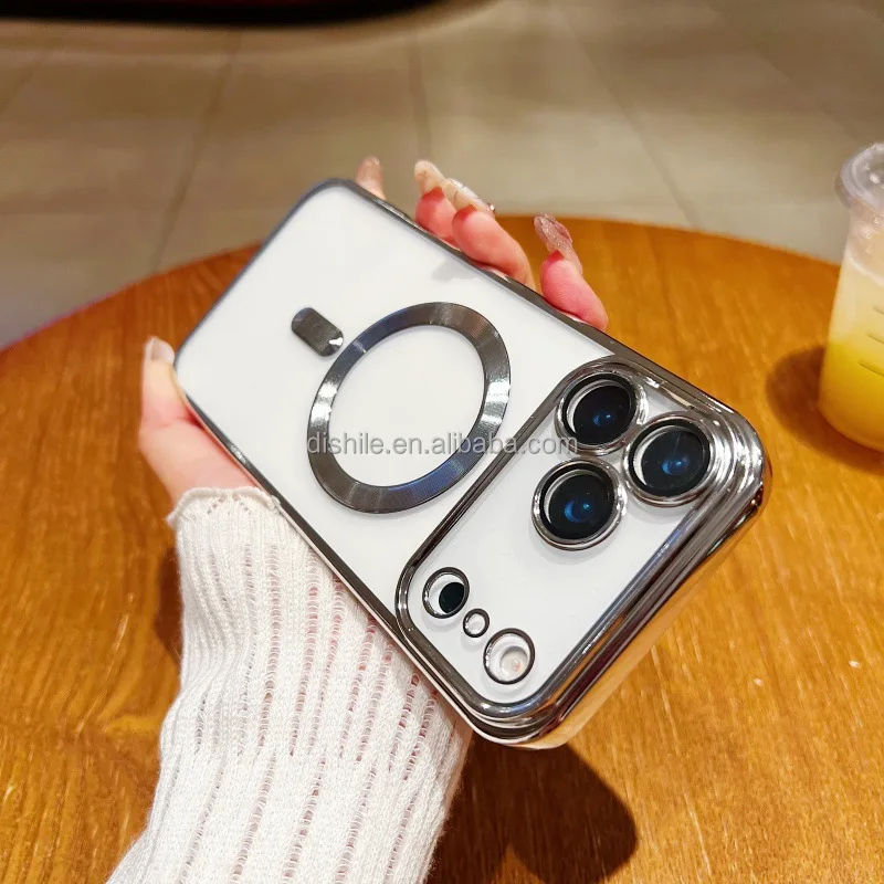 Magnetic TPU Case for iPhone 17 Pro Max - Image 3