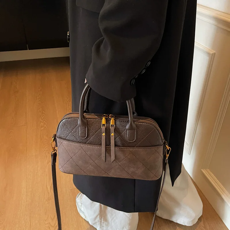 New Fashion Handbags Light Ladies Leather Casual Bags Ladies PU Leather Handheld Crossbody Women's Bag
