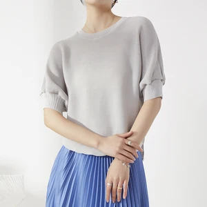 2025 Summer Miyake Pleated Top Ladies Casual Style Loose Elastic Stretch Blouse Fabric Material for Spring