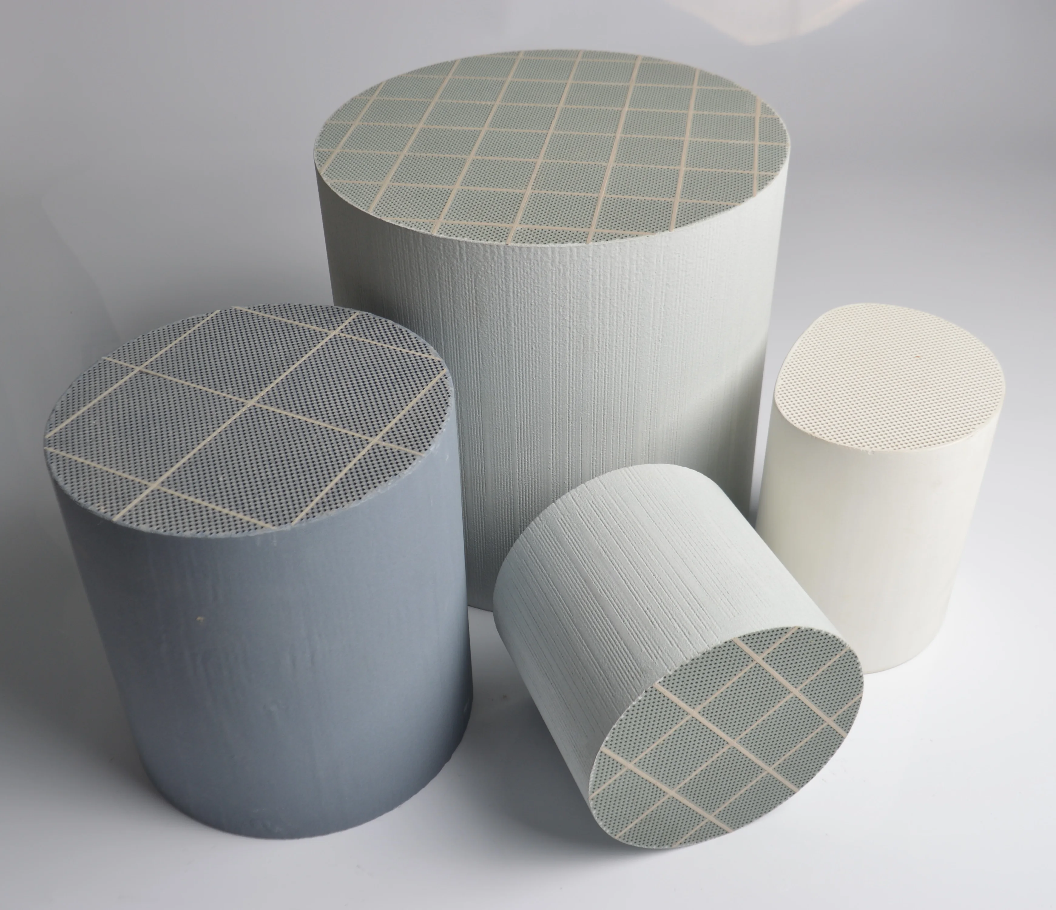 SiC DPF 286x152mm/300CPSI/1.3Ratio Silicon Carbide DPF