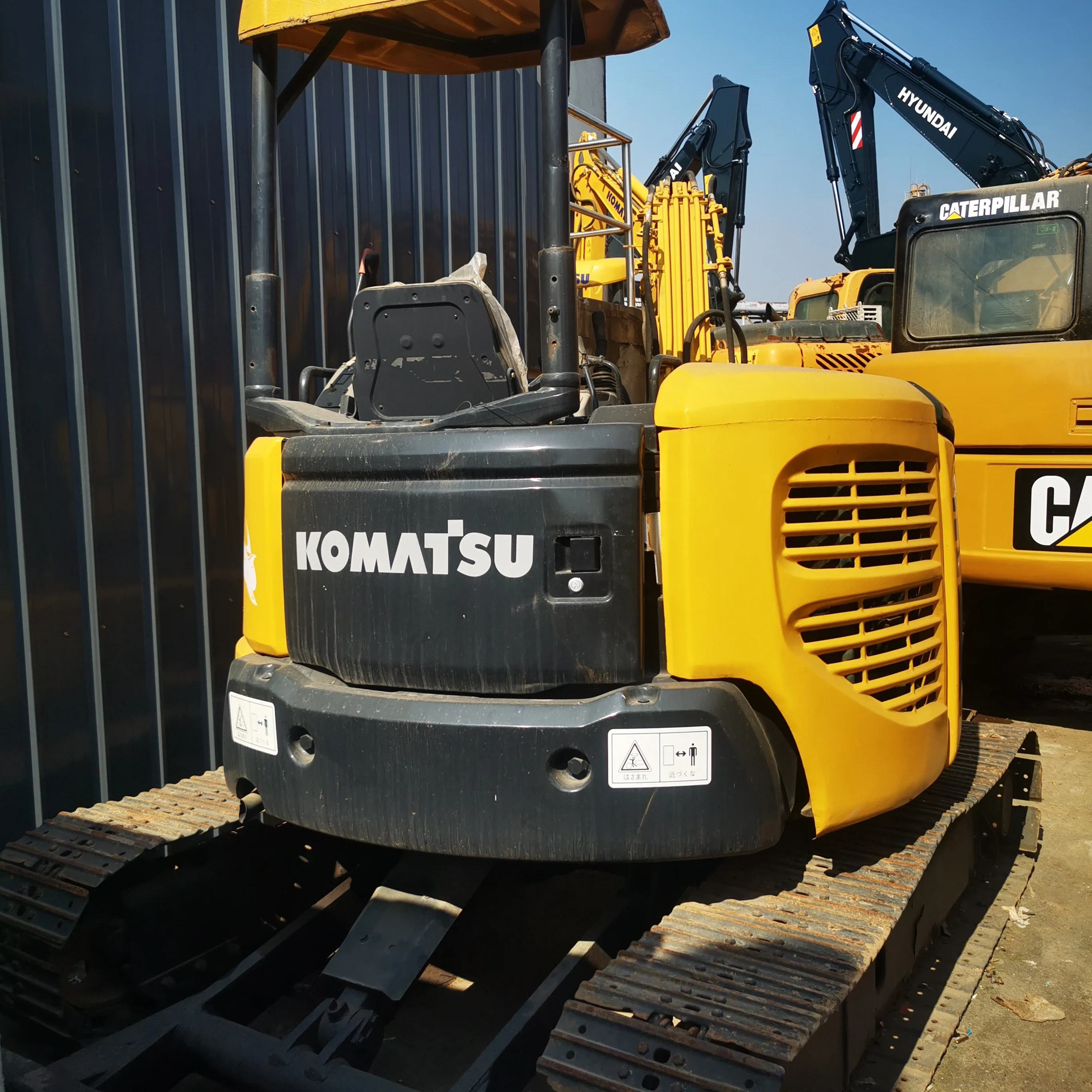 2018 Model Used Komatsu PC40-2 Excavator with 40 Ton Operating Weight and 0.2 m³ Bucket Capacity