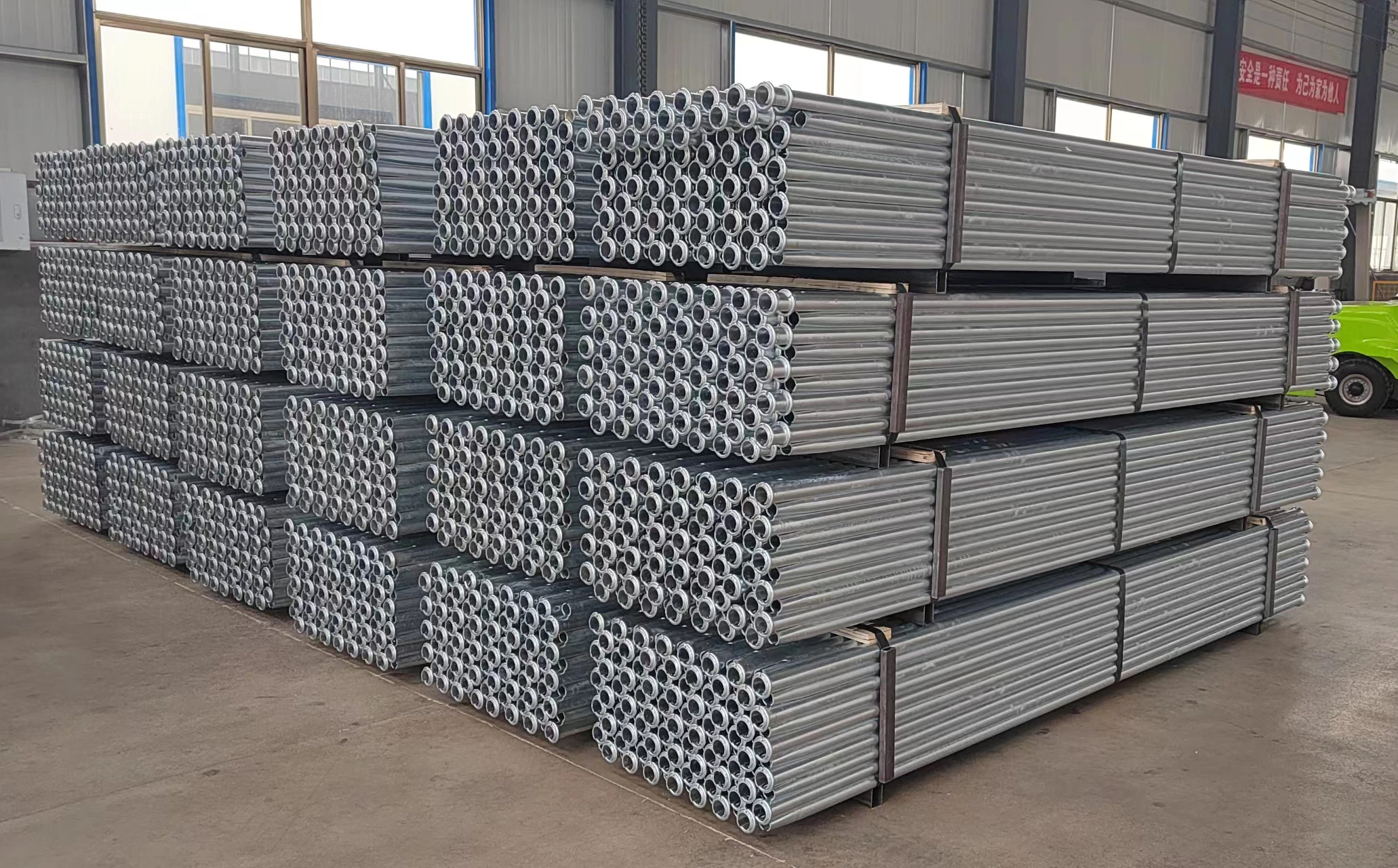 Rock Bolts Friction Split Set Rock Roof Bolts For Mine Tunnel Slope