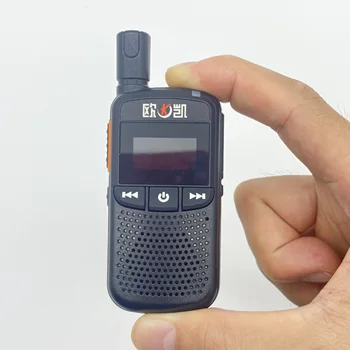 Global Ptt Poc Walkie Talkie Mini 4G Radio