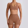 conjunto de pantalones cortos marrones