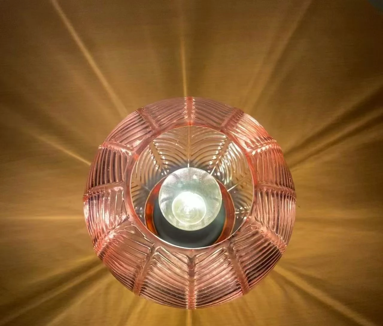 Kanlong  Leaf Pattern Round Night Light Glass Metal Base Wedding Decoration Table Lamp