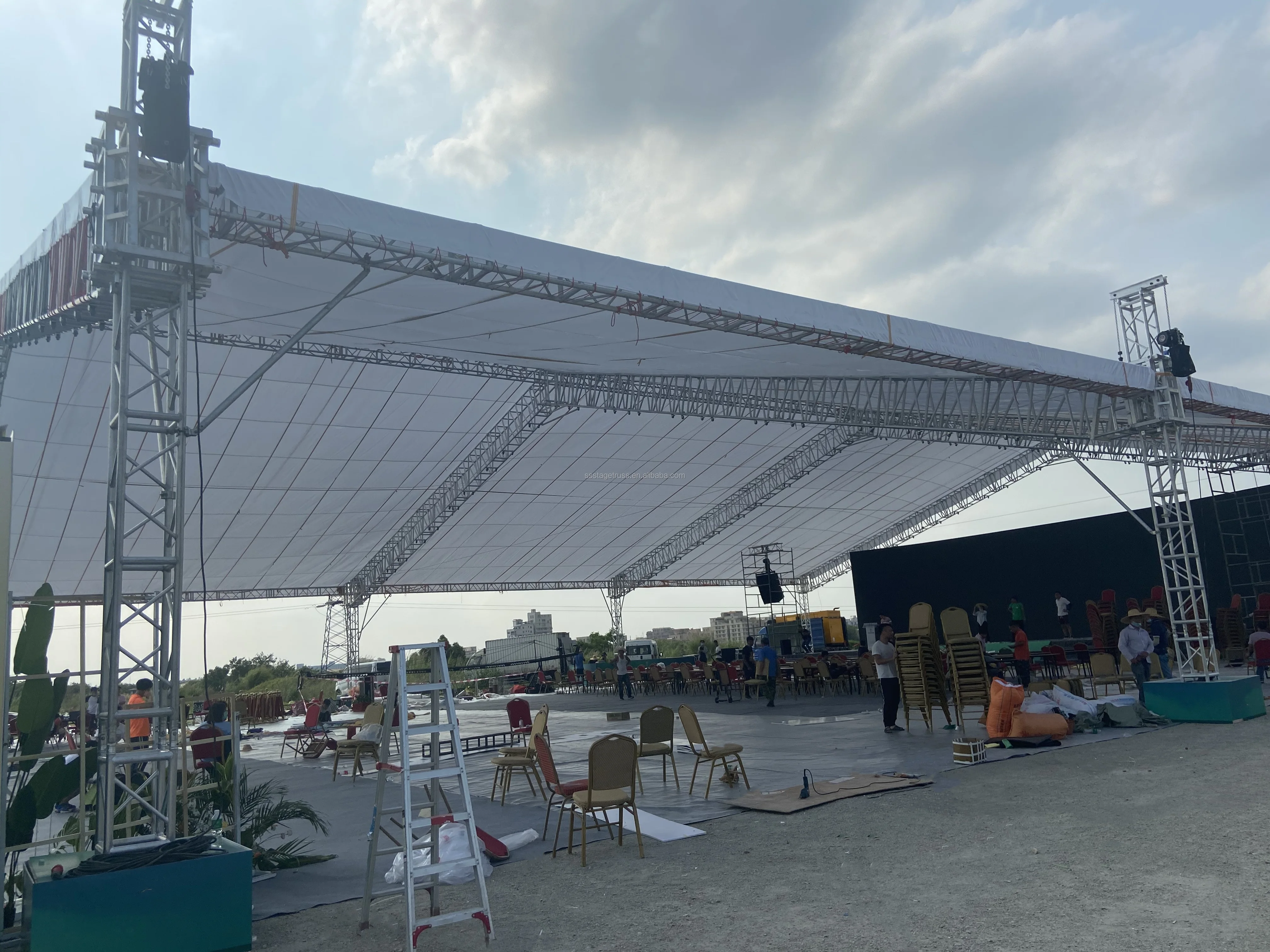 product large span triangular roof truss lifting system for outdoor large events concert stage lighting equipment display truss 24377m-7