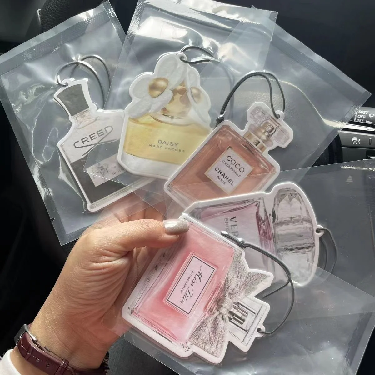 Wholesale custom your own design perfume pendant air freshener perfume bottle air fresheners for cars manufacture