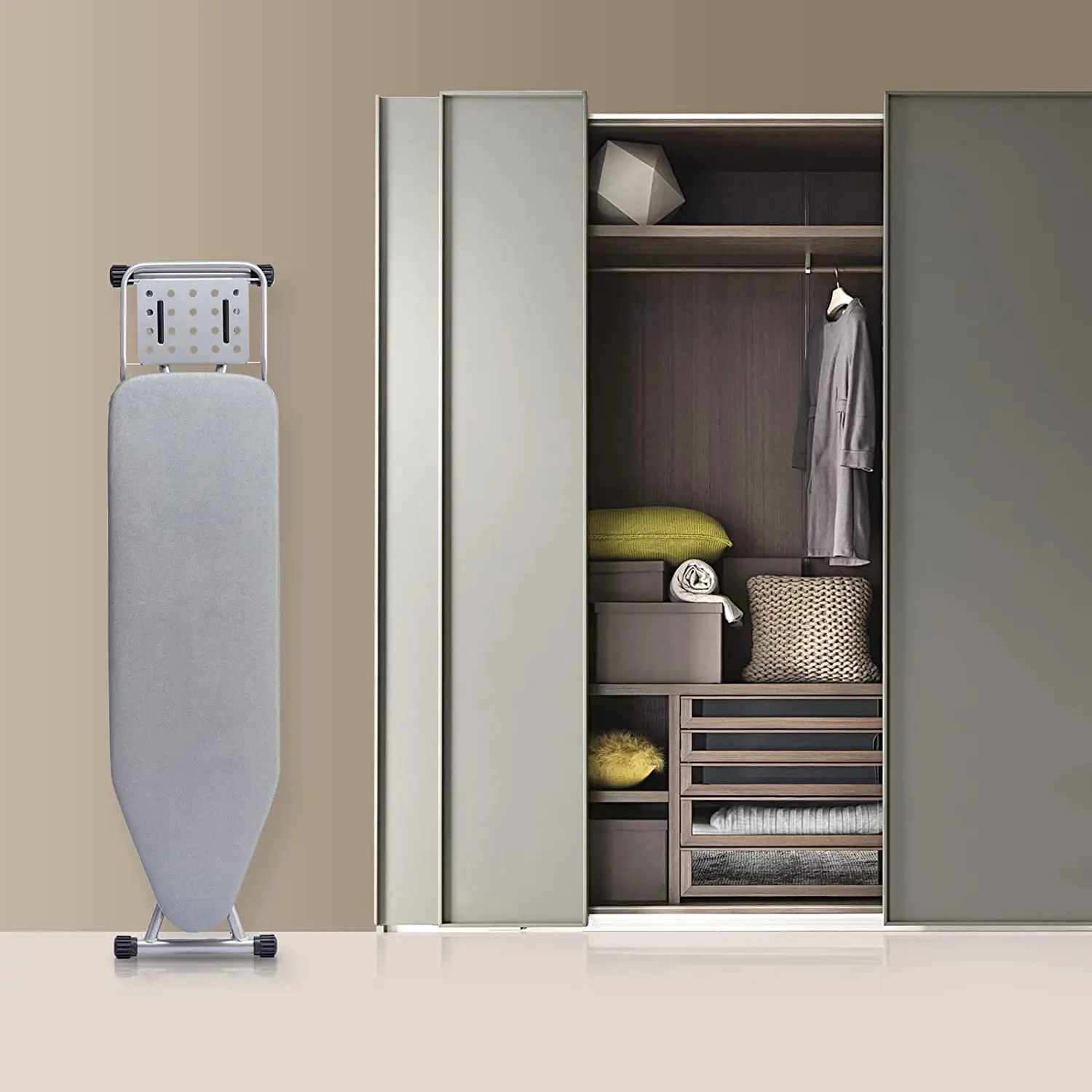 Fully Automatic Foldable Metal Ironing Board Table with Storage Includes Ironing Board for Bathroom Use in Turkey