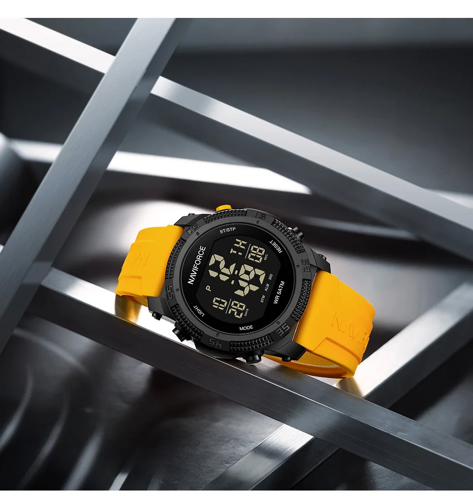 Original NAVIFORCE 7104 Digital Watch Men Sport Chronograph Wristwatch Date Stopwatch Waterproof  Male Electronic Clock