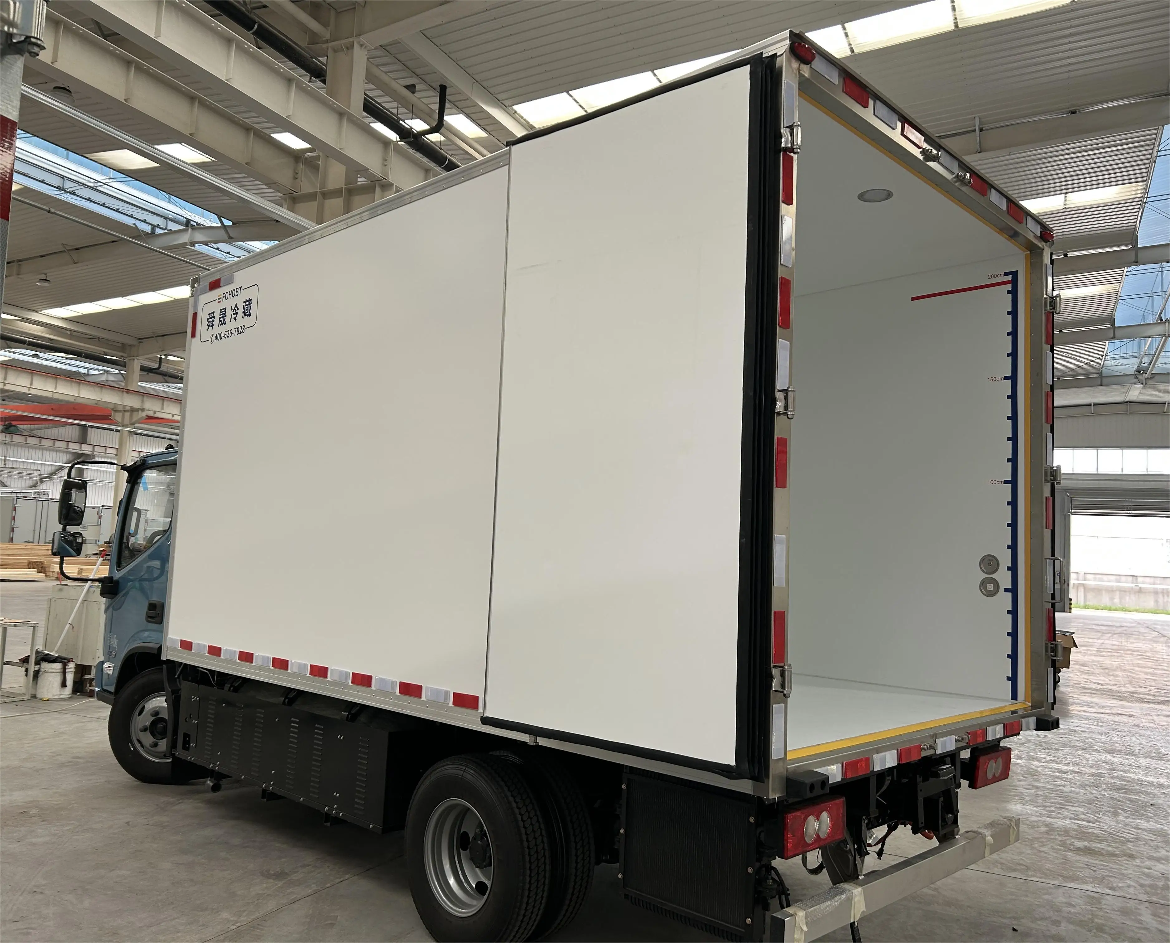 White Fiberglass Customized FRP Refrigerated Truck Van Box Truck Box for Food Vegetable Delivery for Hino Jac Jmc Toyota