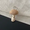 Funghi color kaki
