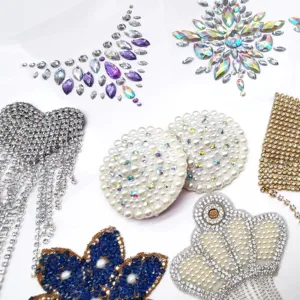 Hot Selling Custom Adhesive Breast Cover Pasties Ladies Sexy Bling Shining Ornaments Rhinestone Pearl Intimates Accessories