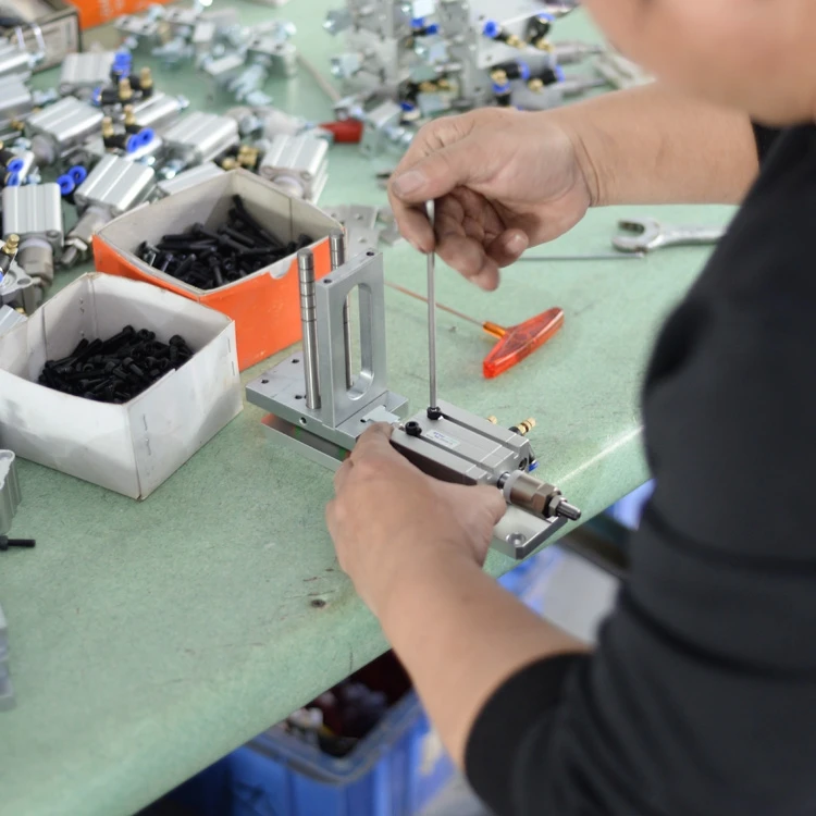 China Supplier Automatic Usb Cable Connector Soldering Data Cable