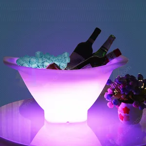 Modern Plastic Insulated LED Ice Bucket for Wine & Champagne for Hotel Bedroom or Park Use Bar Furniture