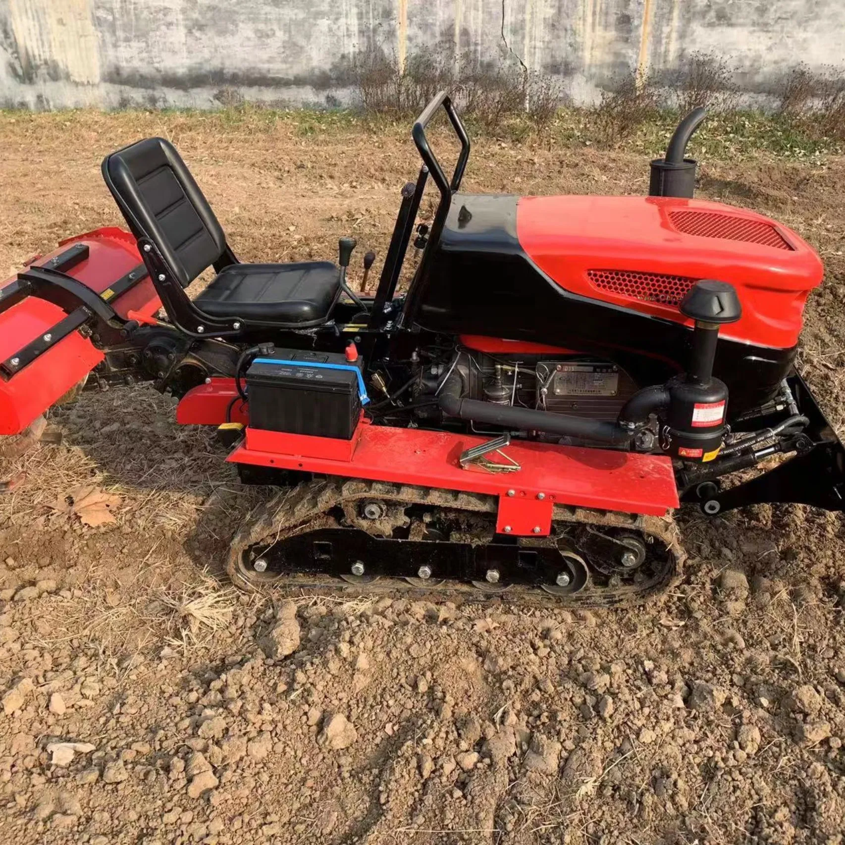 25/35/50馬力、80馬力のミニクローラトラクター（庭園、水田、乾田用