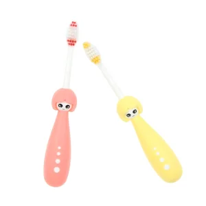 Deep Cleaning Curved Head Kids Lovely Toothbrush for Oral Care Easy Grip Handle Toothbrush for Home