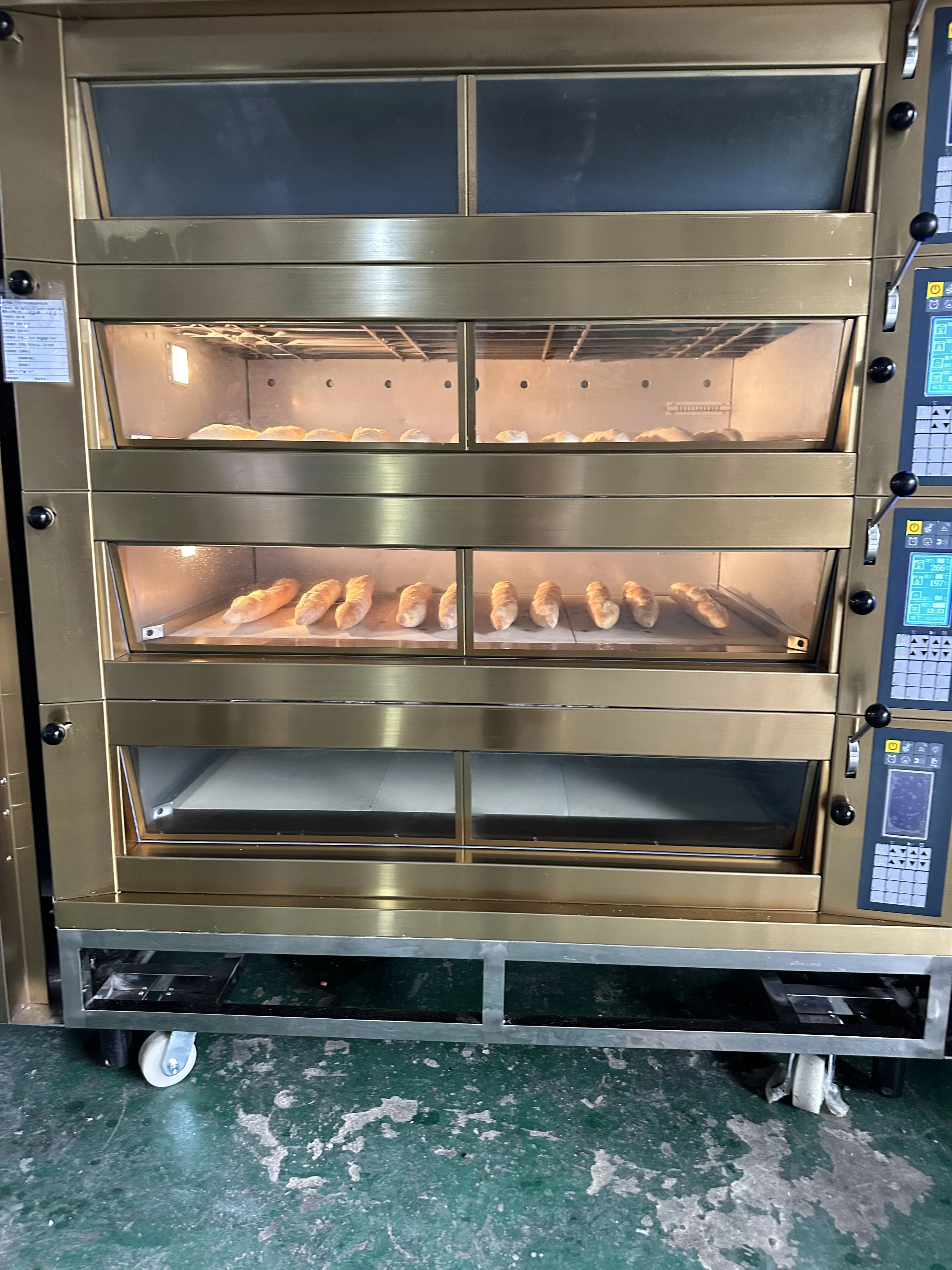 Bread Dough Canvas Roller Hand Manual Loading Automatic Baker Tray Rack Push Pull Tool Deck Oven Loader with for Bakery Supplier