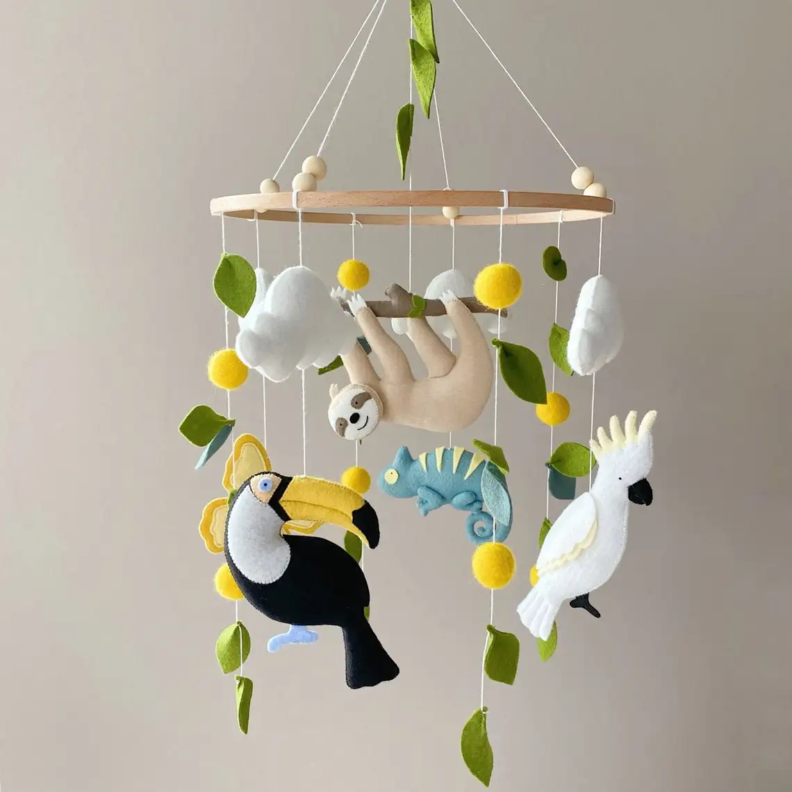 Baby Toys Safari Stuffed and Plush Animal Chameleon Sloth Handmade Crochet Wood Musical Felt Baby Crib Mobiles for Baby Girl Boy