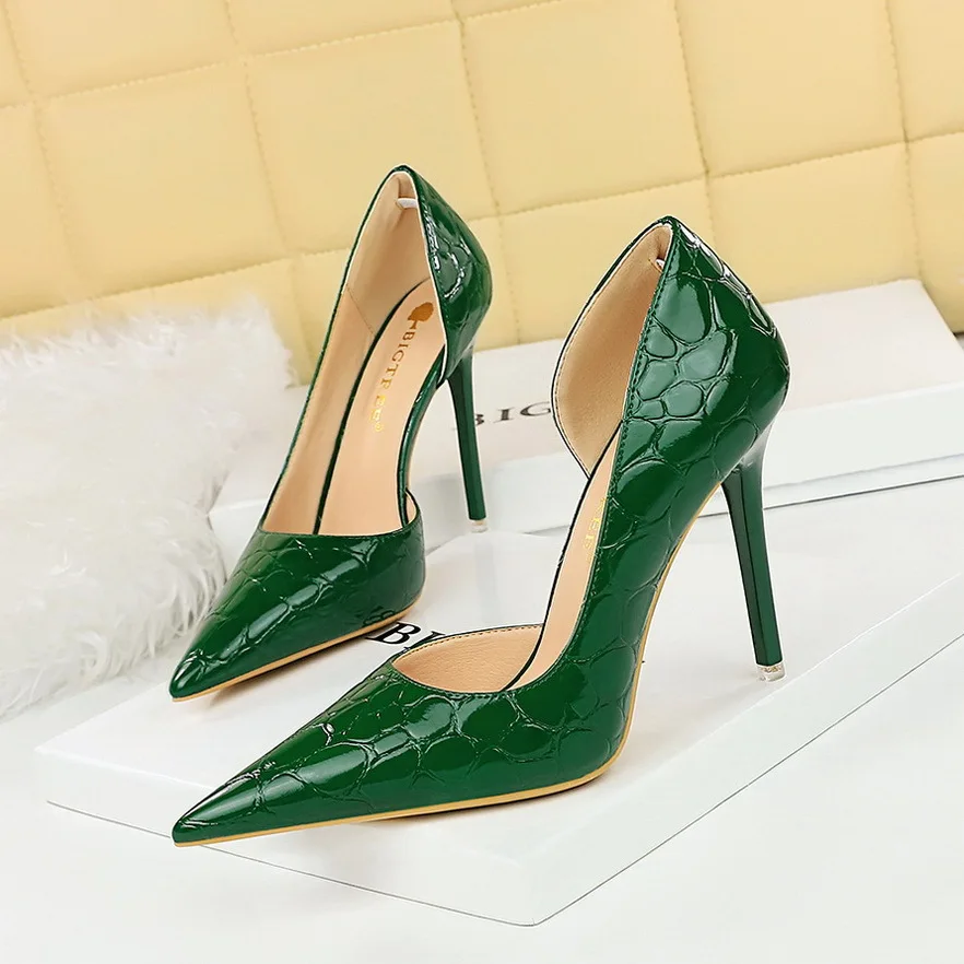 Patent green leather high heels, Vintage Escada sport green pumps, formal shoes, comfortable high heels, store size 40, 9.5