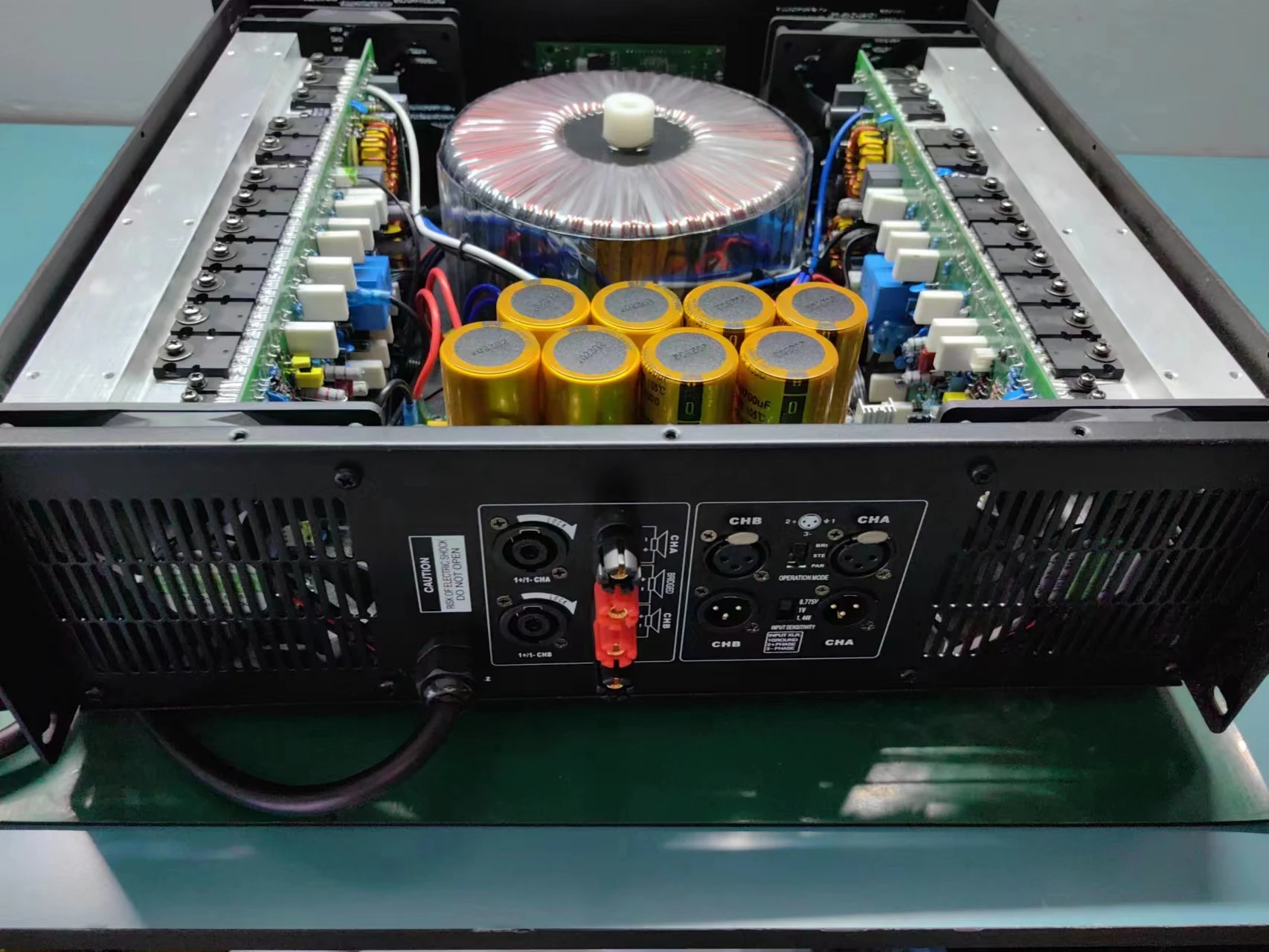 3 U Class Td Power Amplifier 8000 W Customize Oem Amplifier Audio Big