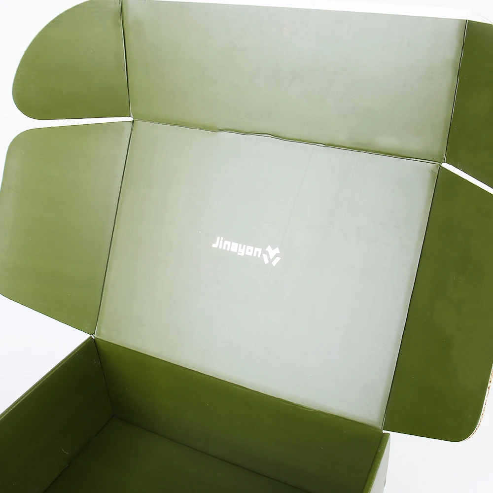 Ensemble de boîtes d'expédition sur mesure en carton ondulé vert pour vêtements / emballage de chaussettes, conception de logo, dorure à chaud, rangement de sous-vêtements, feuille métallisée incluse