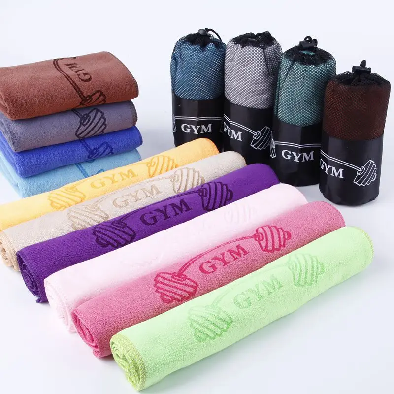 Custom 400gsm Gym Sports Towel Club Football Basketball Team Towel