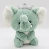 Piccolo elefante verde