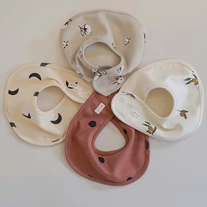 New Design Baby Bib Cotton Fabric Soft and Comfortable Infant Bib Popular Print Children Accessories