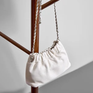 Factory Wholesale Vintage Women's Genuine Leather Shoulder Bags High-quality Cowhide Handbags for Ladies Crossbody Cloud Bag