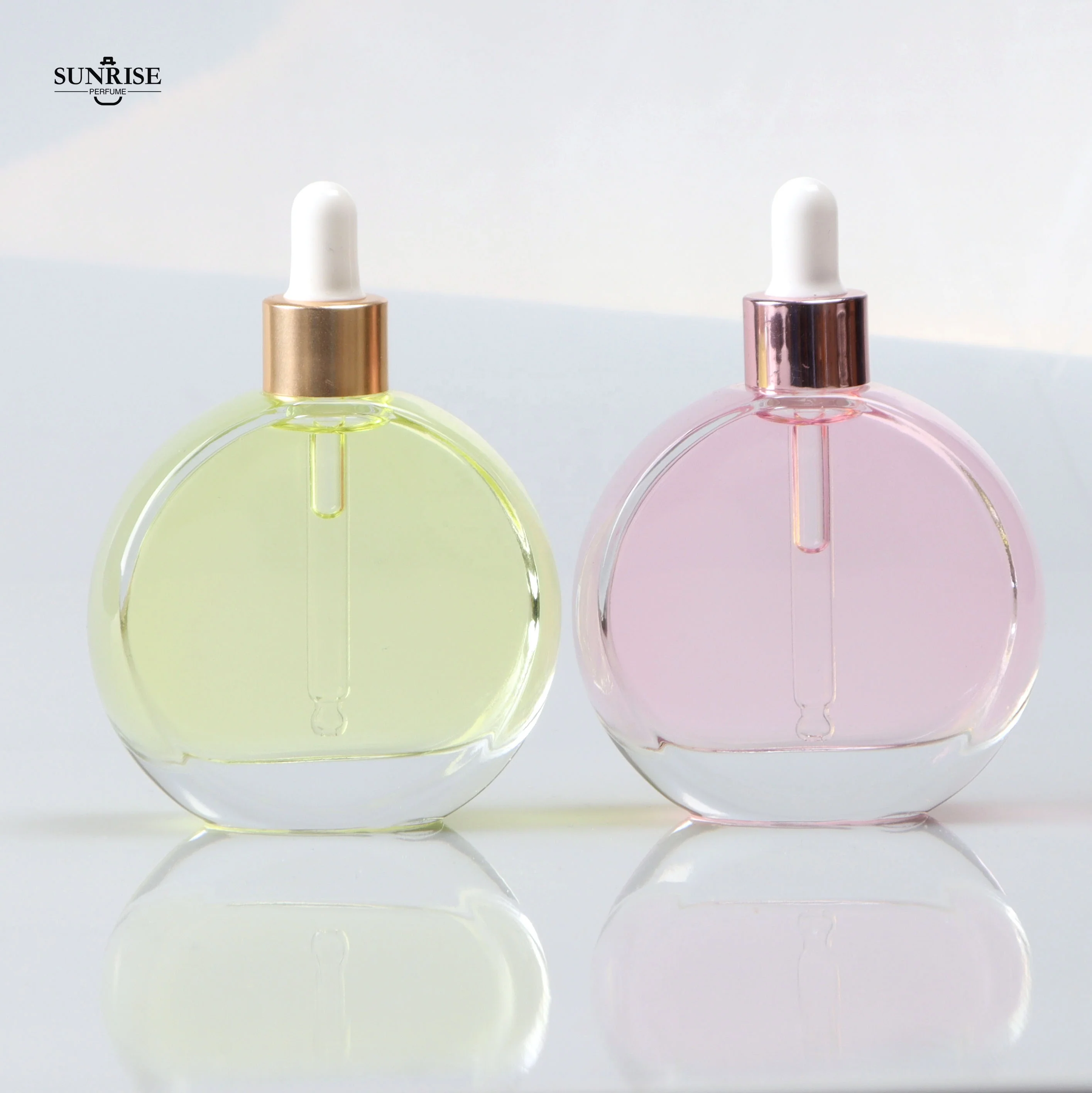 1000pcs Custom Design Offered 2OZ 50ml 60ml Flat Round Shape Glass  Essential Oil Bottle Serum Bottle with Dropper Box