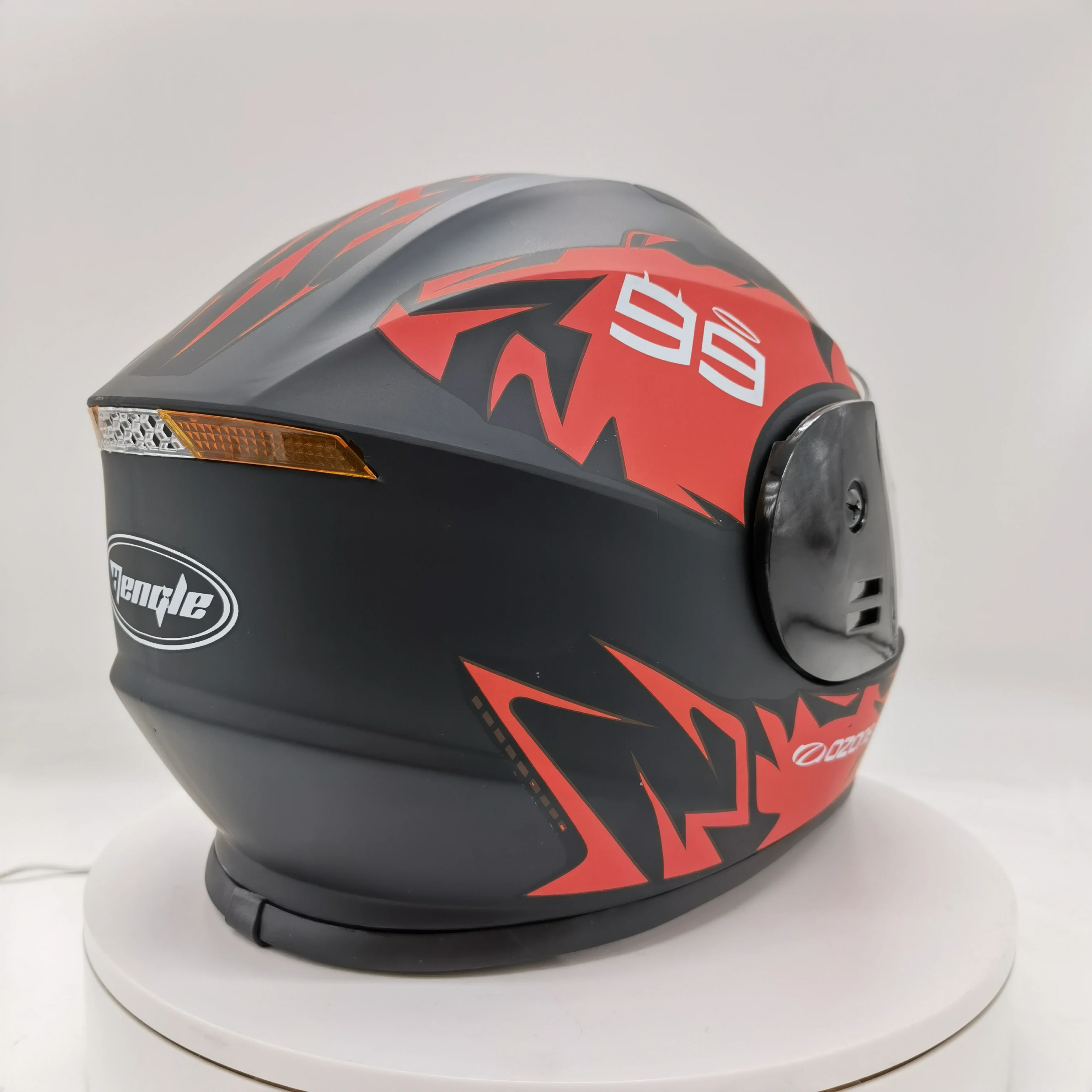 Casco de motocicleta de cara completa de diseño Original de China