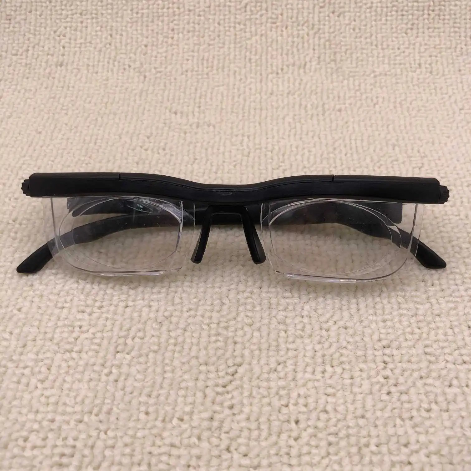 China Cheap Multifocal Optical Eyewear Adjustable Vision Focus Reading ...