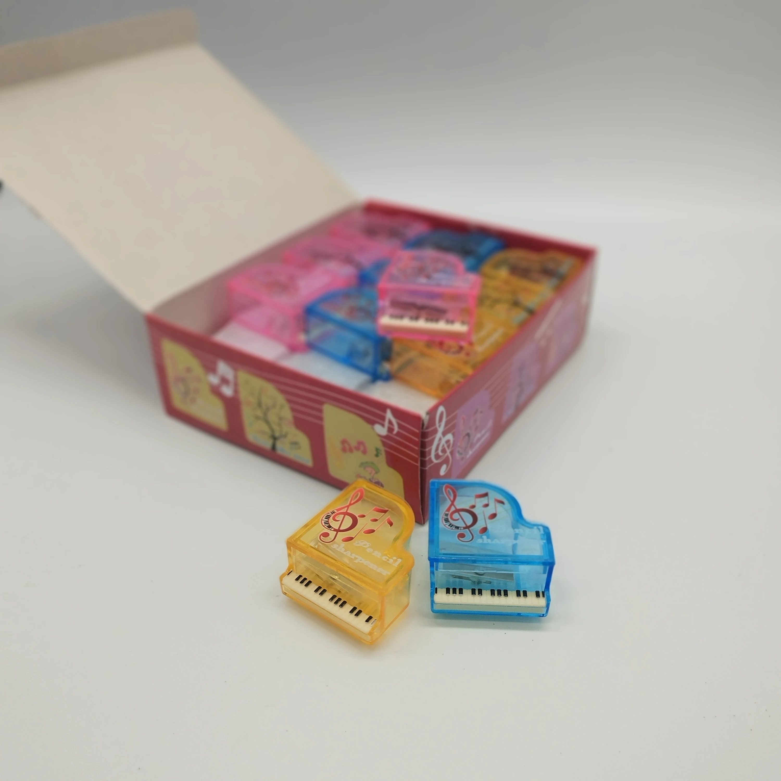 Оптовая продажа модель раскраски игрушки канцелярские принадлежности точилка для карандашей