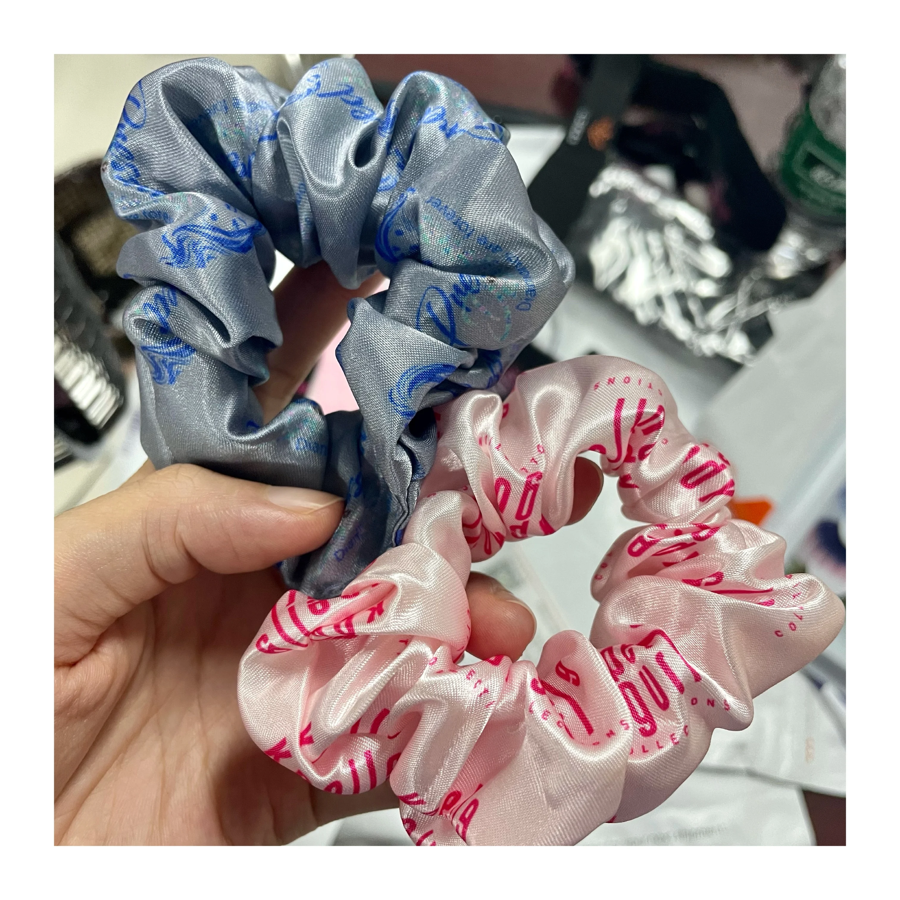 Оптовая продажа шелковые резинки для волос стандартной формы с принтом на