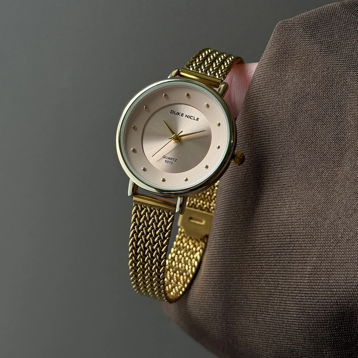 Duke Nicle Quart 1823 Ladies Wristwatch With Brand New Battery Duke Nicle Women main image 2